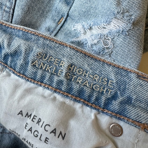 American Eagle Women’s super high rise ankle straight jeans distressed size 8 - Picture 7 of 7